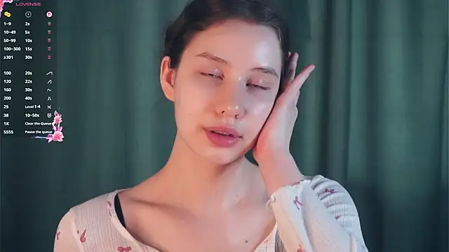 Snapshot of MargeLefevers chatting on 5, 4, 2026 MargeLefevers online show from 5, 4, 2026