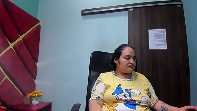 MiaRouss69 online show from 28, 2, 2026