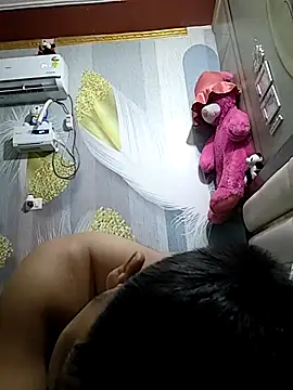 Pulkeet1433 online show from 19, 4, 2026