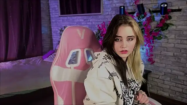 RubyMyst online show from 10, 1, 2026