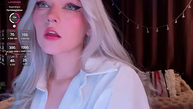 ShyniAlice online show from 31, 3, 2026