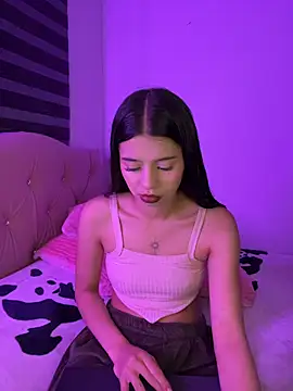 willowharper  online show from 13, 1, 2026