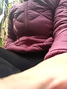 leona118 online show from 12, 2, 2026