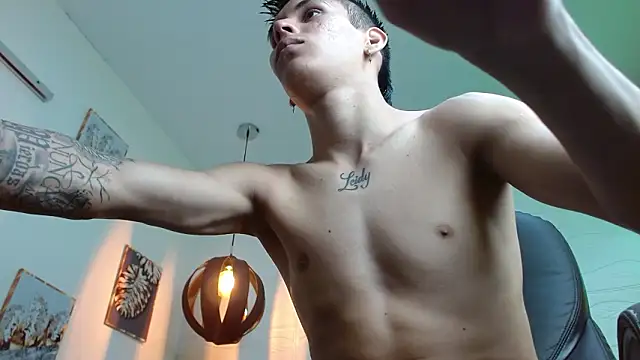 Snapshot of paullcb chatting on 24, 2, 2026 paullcb online show from 24, 2, 2026