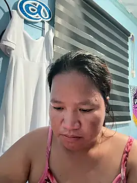 Hottie Pussy online show from 18, 4, 2026