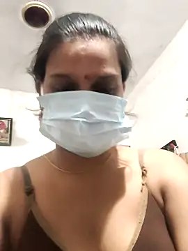 Snapshot of hotgirlriyaa chatting on 21, 7, 2026 hotgirlriyaa online show from 21, 7, 2026