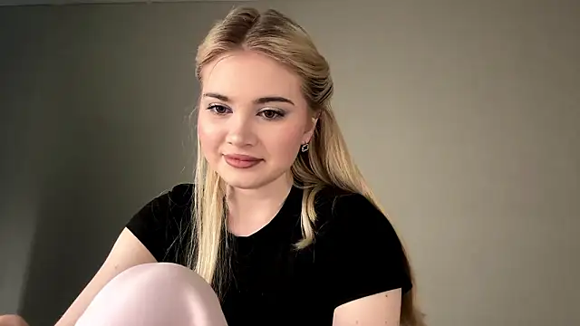 KariJarecke online show from 17, 2, 2026