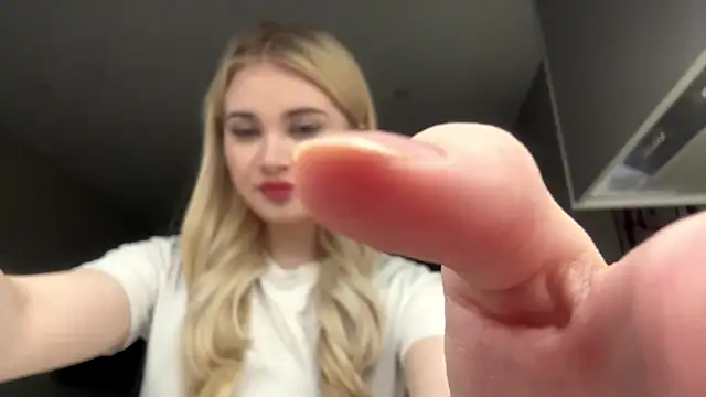 KariJarecke online show from 22, 2, 2026