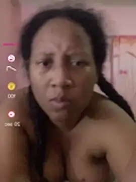 Snapshot of Eirondra_valeen chatting on 26, 6, 2026 Eirondra valeen online show from 26, 6, 2026