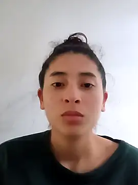 Snapshot of honeyhotgirl19 chatting on 16, 1, 2026 honeyhotgirl19 online show from 16, 1, 2026