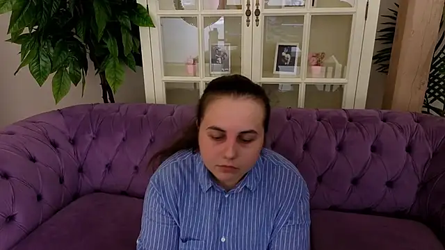 Snapshot of MikaFoxy chatting on 1, 4, 2026 MikaFoxy online show from 1, 4, 2026