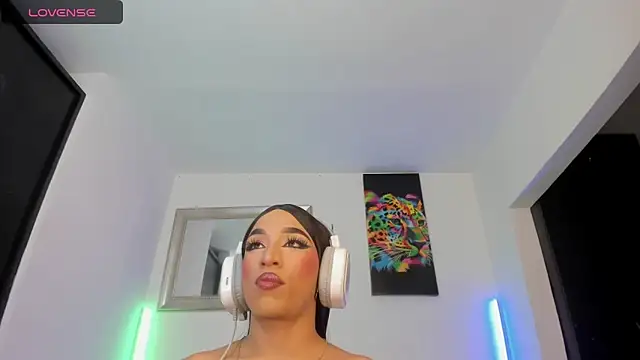 Naughty Blue online show from 30, 5, 2026