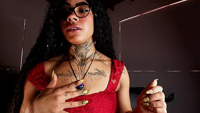 Snapshot of Canela_Osada_ chatting on 1, 2, 2026 Canela Osada online show from 1, 2, 2026