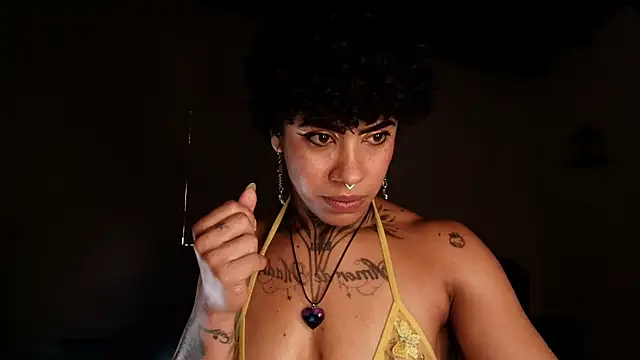 Snapshot of Canela_Osada_ chatting on 3, 2, 2026 Canela Osada online show from 3, 2, 2026