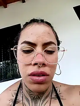 Snapshot of Canela_Osada_ chatting on 26, 2, 2026 Canela Osada online show from 26, 2, 2026