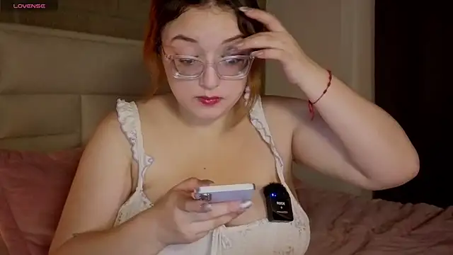 Snapshot of Mia_Franklyn chatting on 25, 5, 2026 Mia Franklyn online show from 25, 5, 2026