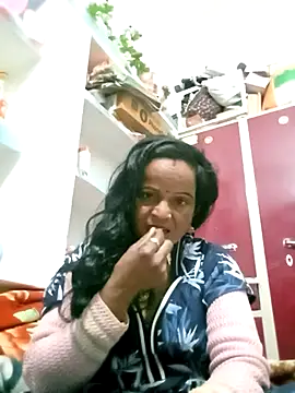 kiiuu sexe online show from 4, 2, 2026