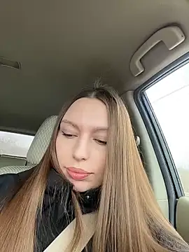 LeiaMood online show from 6, 4, 2026