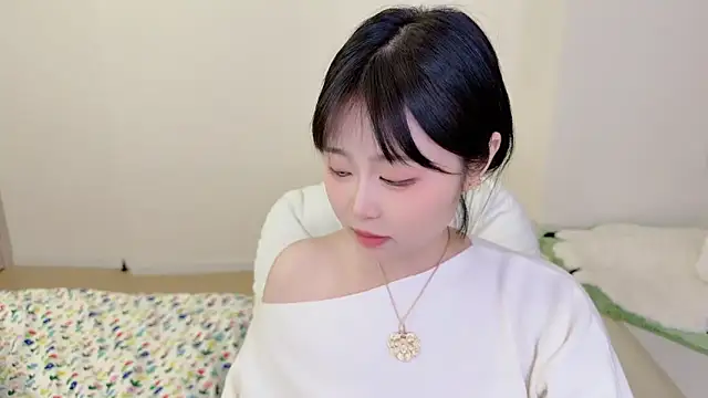 Onefiona online show from 8, 4, 2026