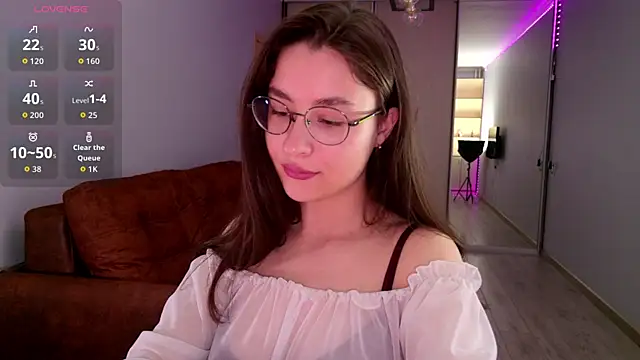 Snapshot of classy____ chatting on 24, 4, 2026 classy online show from 24, 4, 2026