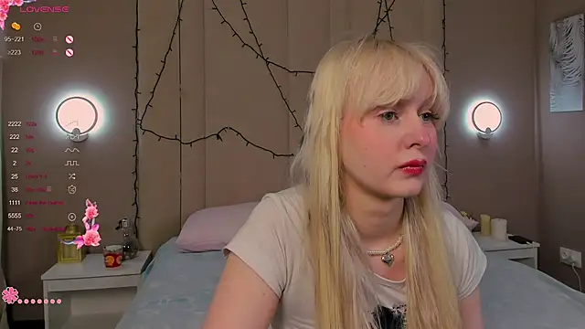 AdeleSilvy online show from 26, 3, 2026