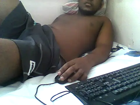 Snapshot of handsomeguy02 chatting on 25, 5, 2026 handsomeguy02 online show from 25, 5, 2026
