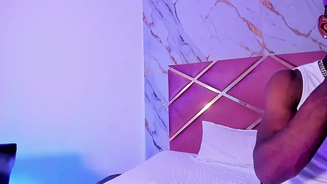 passion black online show from 14, 4, 2026