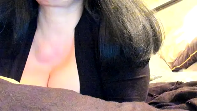 ChristieCru online show from 15, 1, 2026