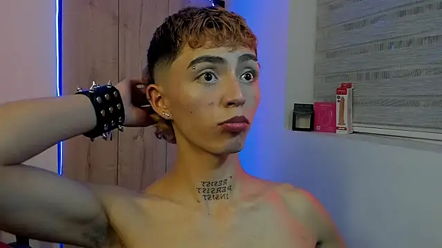 Maiky Cooper01 online show from 14, 1, 2026