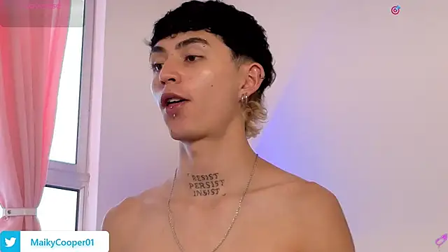 Maiky Cooper01 online show from 26, 3, 2026