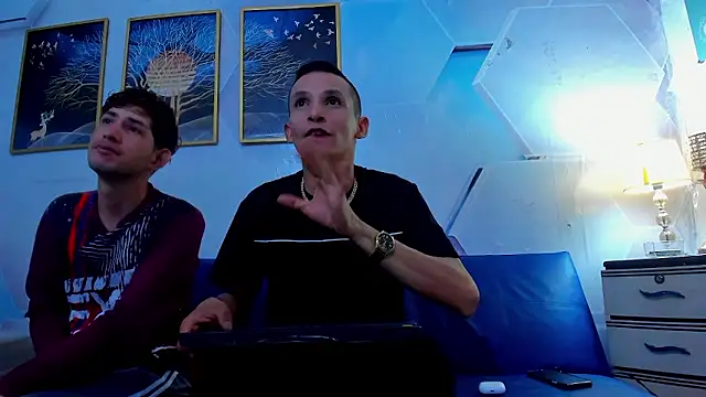 Roony cutes online show from 11, 1, 2026