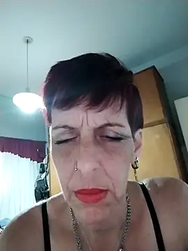 Juguetonafogosa5 online show from 7, 2, 2026