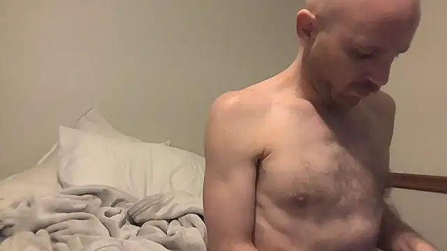 FrankieFuckMe online show from 3, 2, 2026