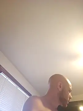 FrankieFuckMe online show from 1, 4, 2026