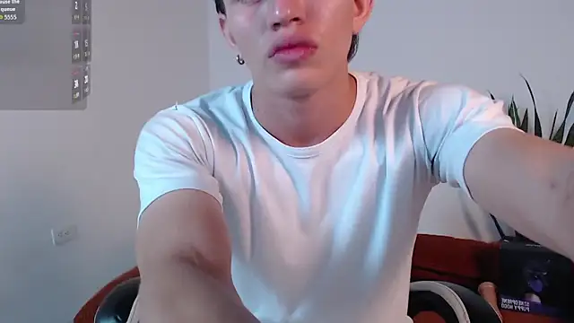 Snapshot of DarrenColleen chatting on 21, 2, 2026 DarrenColleen online show from 21, 2, 2026