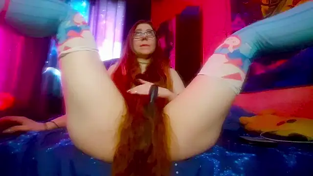 moon shy online show from 16, 2, 2026