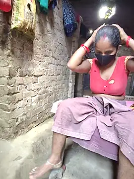 Snapshot of Shivanisingh4 chatting on 4, 7, 2026 Shivanisingh4 online show from 4, 7, 2026