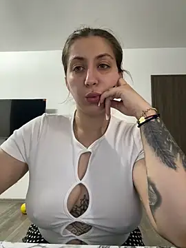 dalia0710 online show from 18, 5, 2026