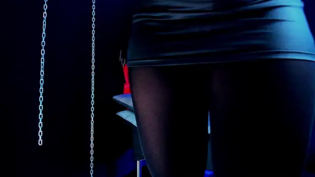 LucyStonne online show from 6, 4, 2026