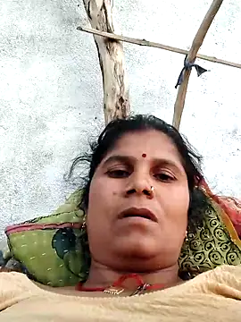 Snapshot of Hot_di97 chatting on 8, 5, 2026 Hot di97 online show from 8, 5, 2026