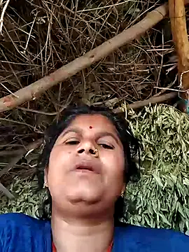 Snapshot of Hot_di97 chatting on 30, 5, 2026 Hot di97 online show from 30, 5, 2026