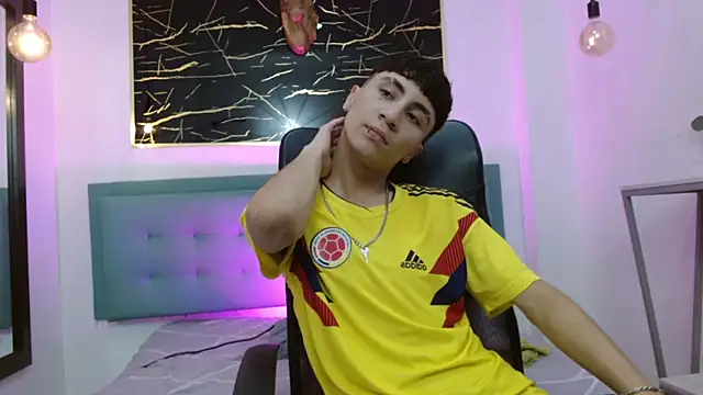 XanderGrey8 online show from 11, 2, 2026