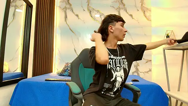 XanderGrey8 online show from 23, 2, 2026