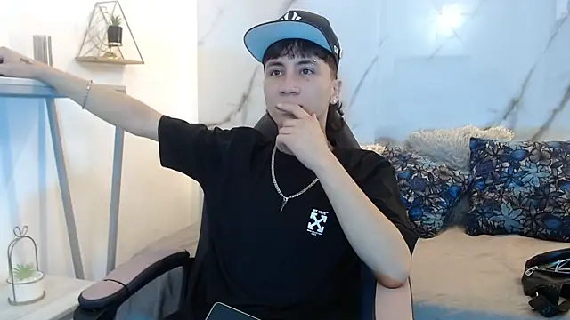 XanderGrey8 online show from 27, 3, 2026