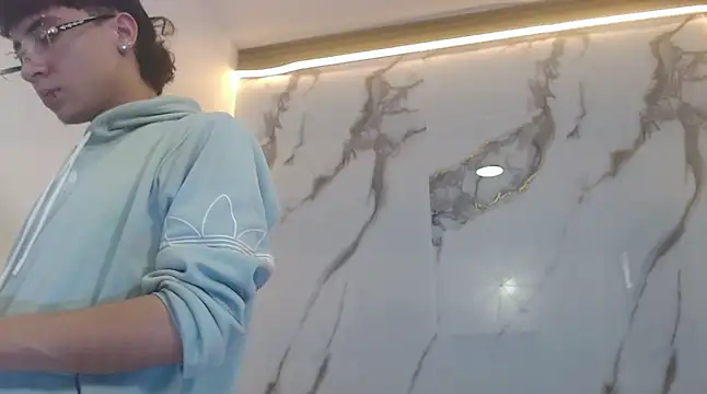 XanderGrey8 online show from 9, 4, 2026