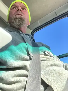 sofnhornyforu online show from 15, 1, 2026