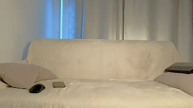 first mark online show from 1, 2, 2026