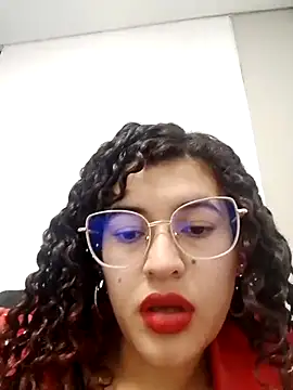 curlyheat online show from 27, 4, 2026