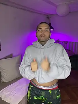 Liamm03 online show from 18, 1, 2026