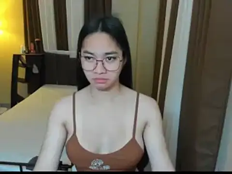 Snapshot of Asian_Bigcock_Marian chatting on 21, 4, 2026 Asian Bigcock Marian online show from 21, 4, 2026